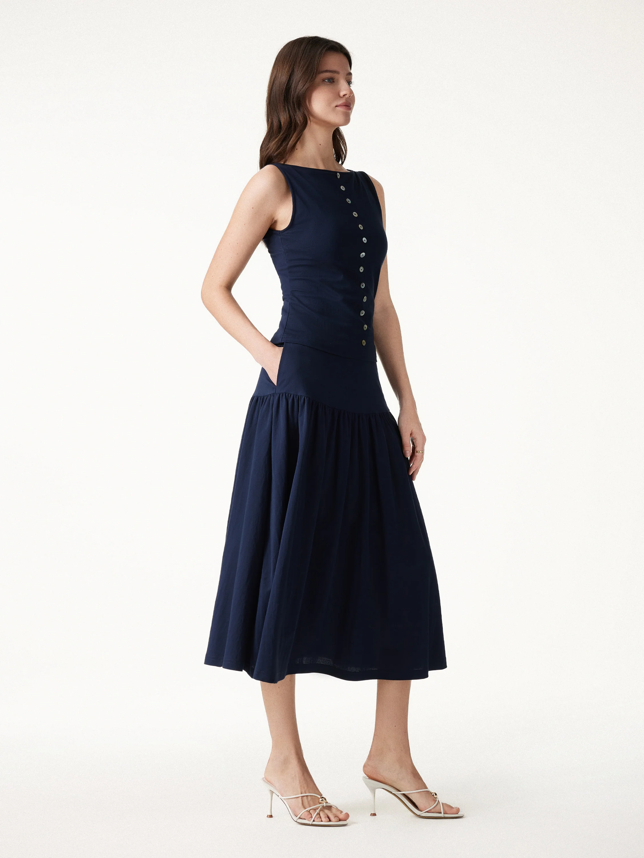 2Pcs Set Cropped Bra Top & Midi Skirt with Pockets - Image 3