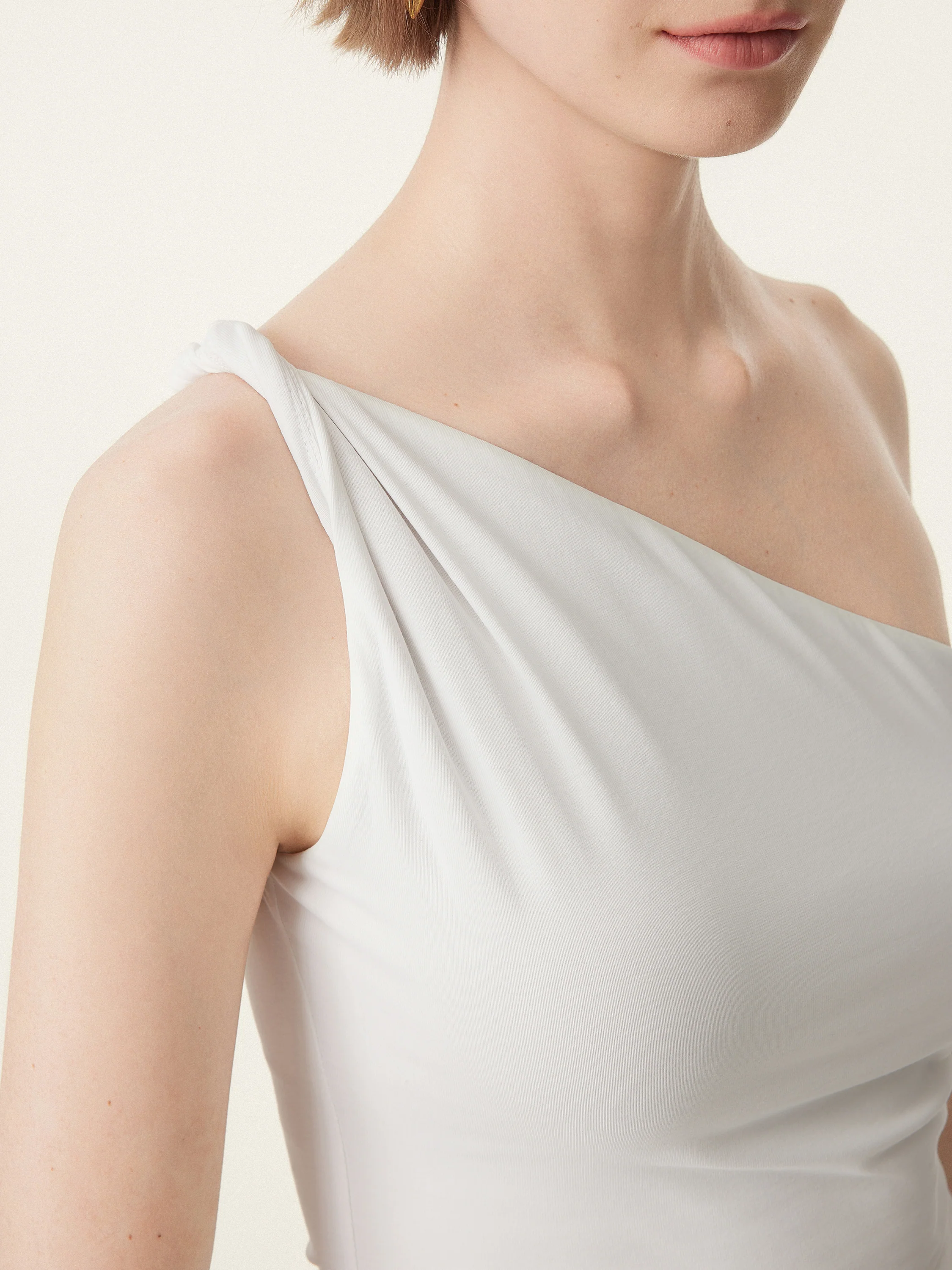2Pcs Set One Shoulder Twisted Bra Tank & Side Ruched A-line Midi Skirt - Image 9
