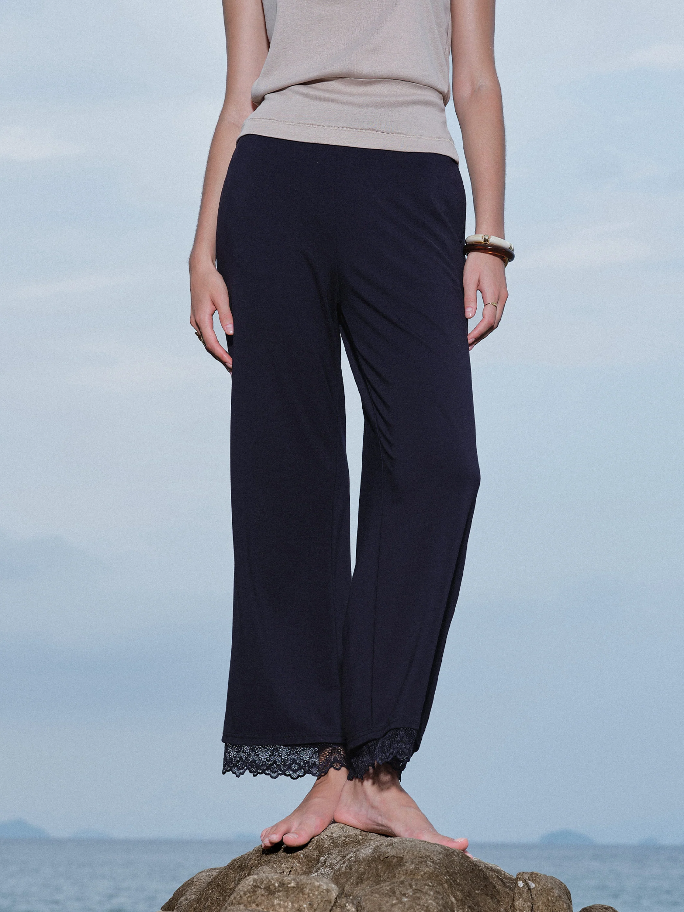 Lace Trim Draped Mid Rise Wide Leg Pants with Pockets - Image 3