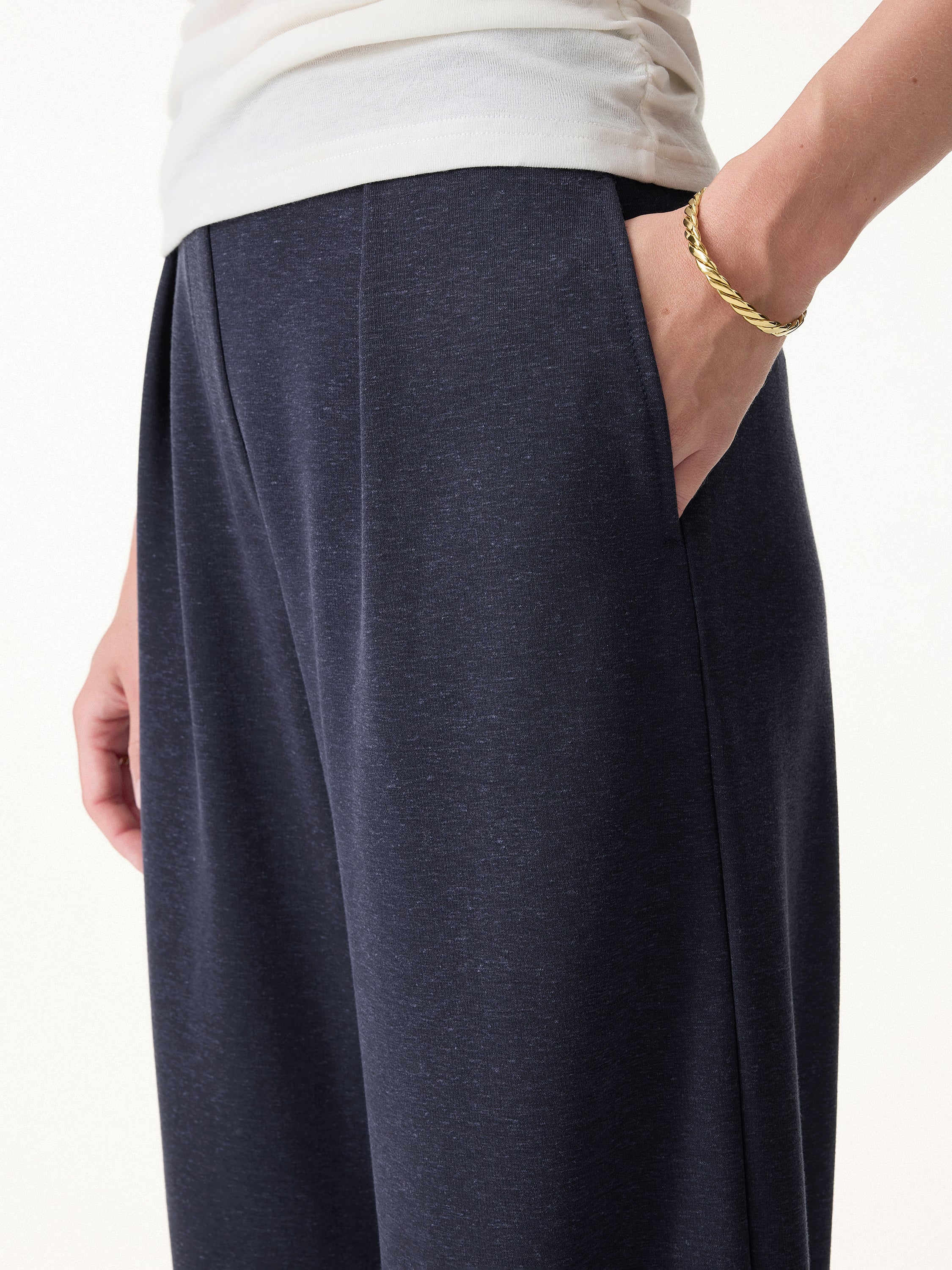 Linen-Like Breathable Barrel Leg Pants - Image 7