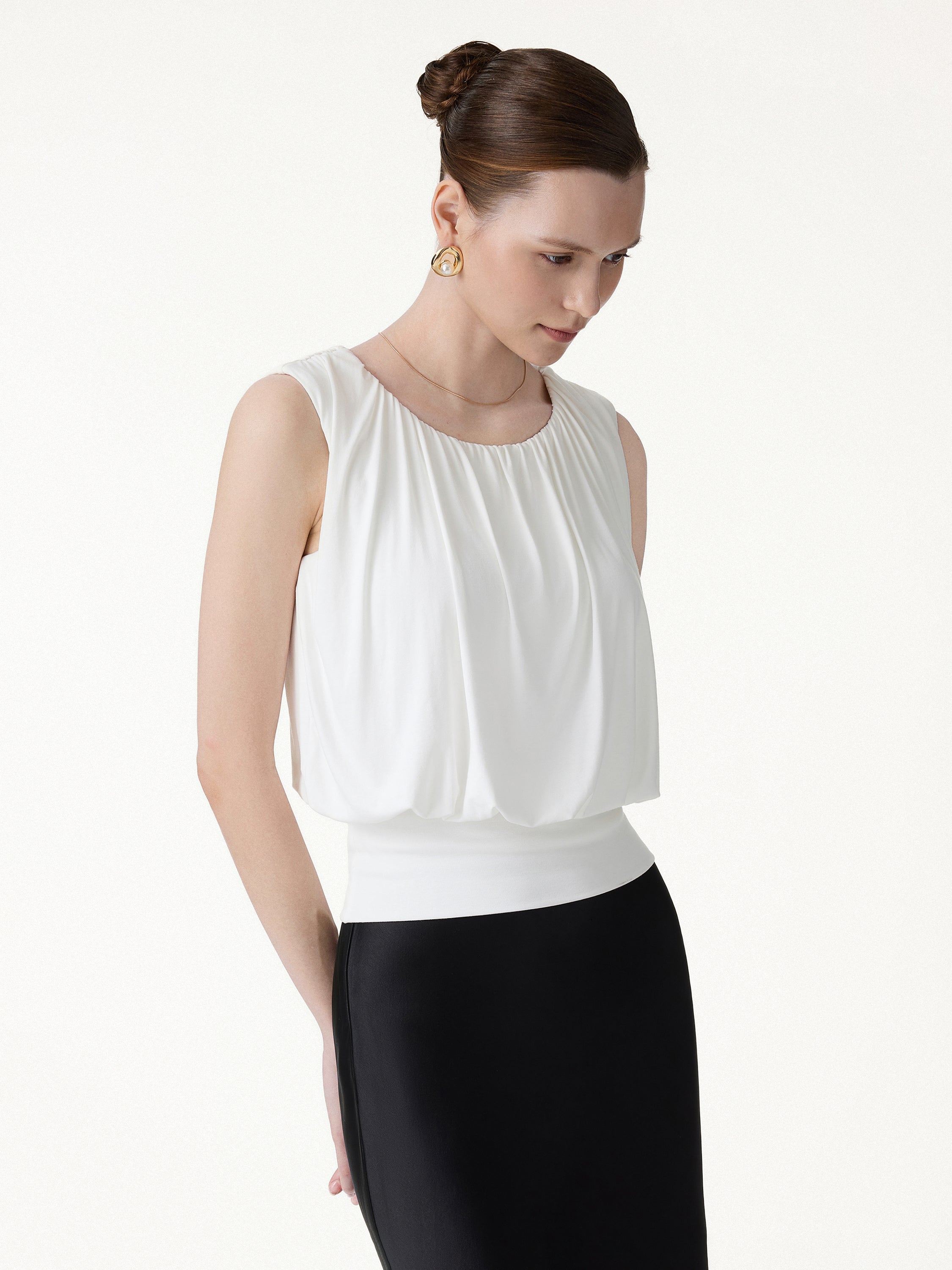 Round Neck Gathered Sleeveless Bra Top - Image 7