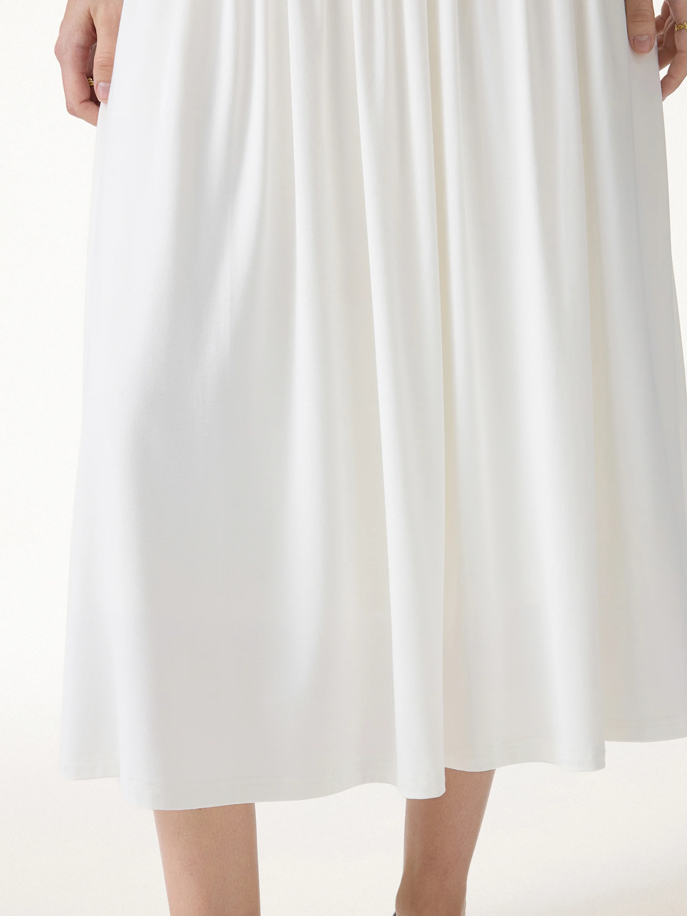 SkinKiss Mid Rise Gathered Midi Skirt with Pockets - Image 4