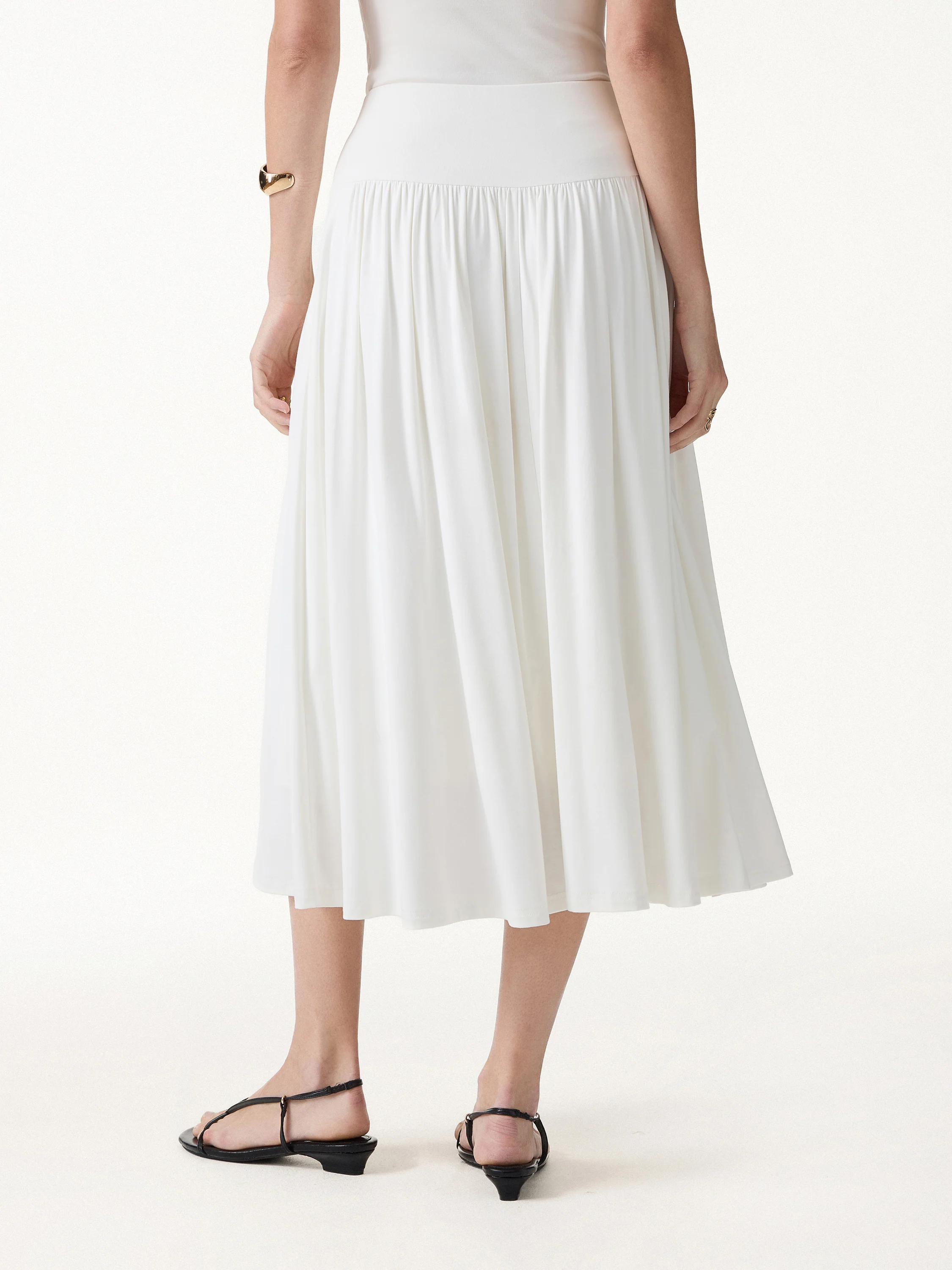 SkinKiss Mid Rise Gathered Midi Skirt with Pockets - Image 7