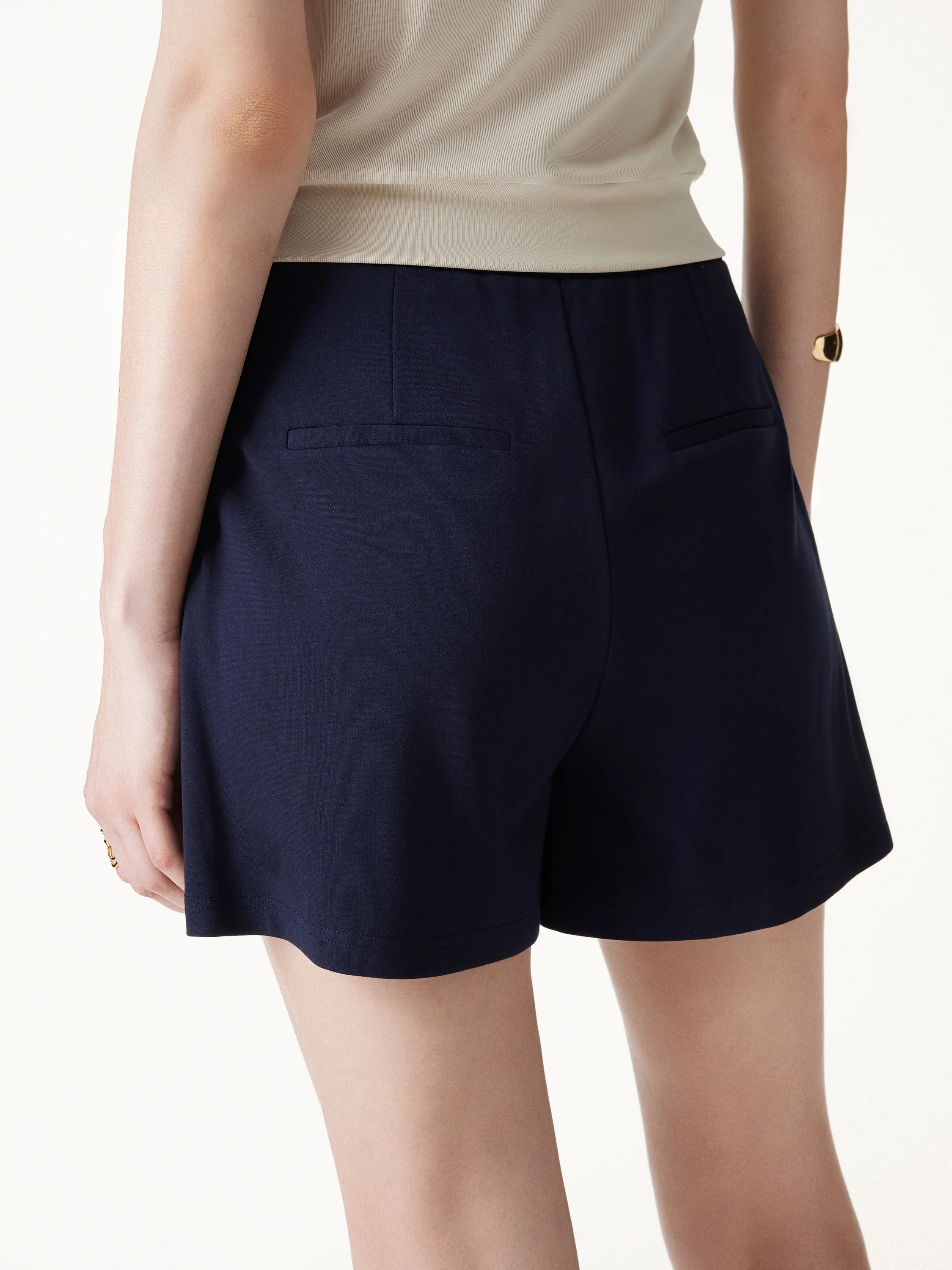 Stretch Ponte Pleated Wide Leg Shorts - Image 7