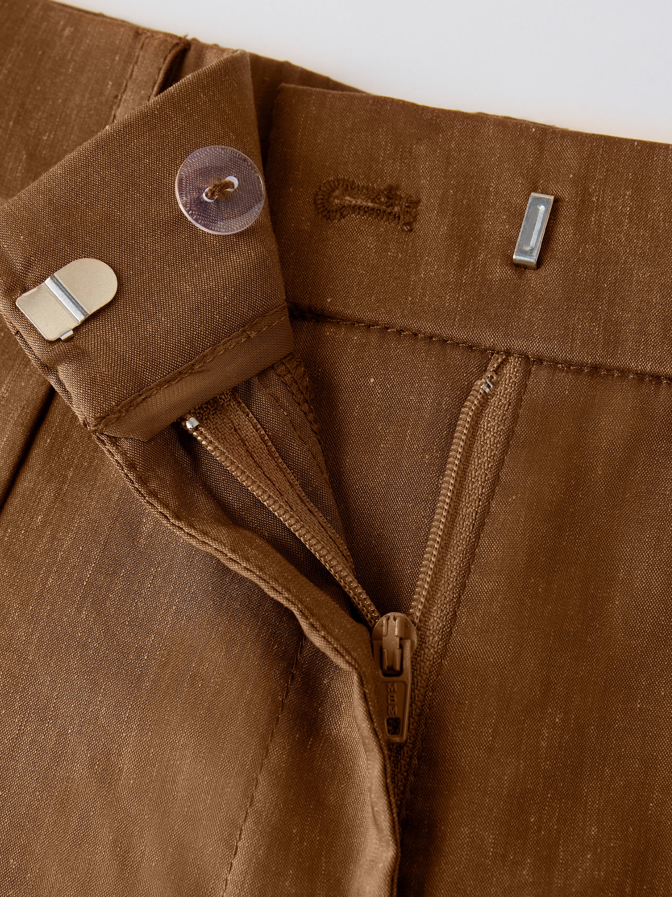 Linen Cropped Wide Leg Pants - Image 9